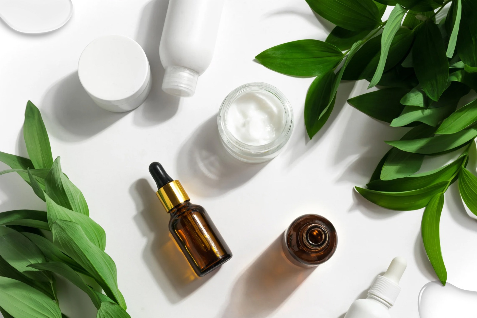 moisturizer types and bottles