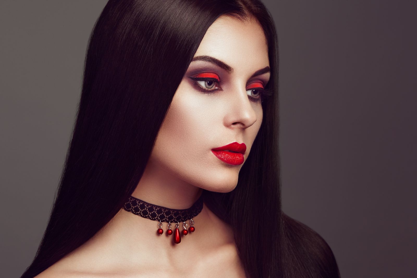 vampire makeup